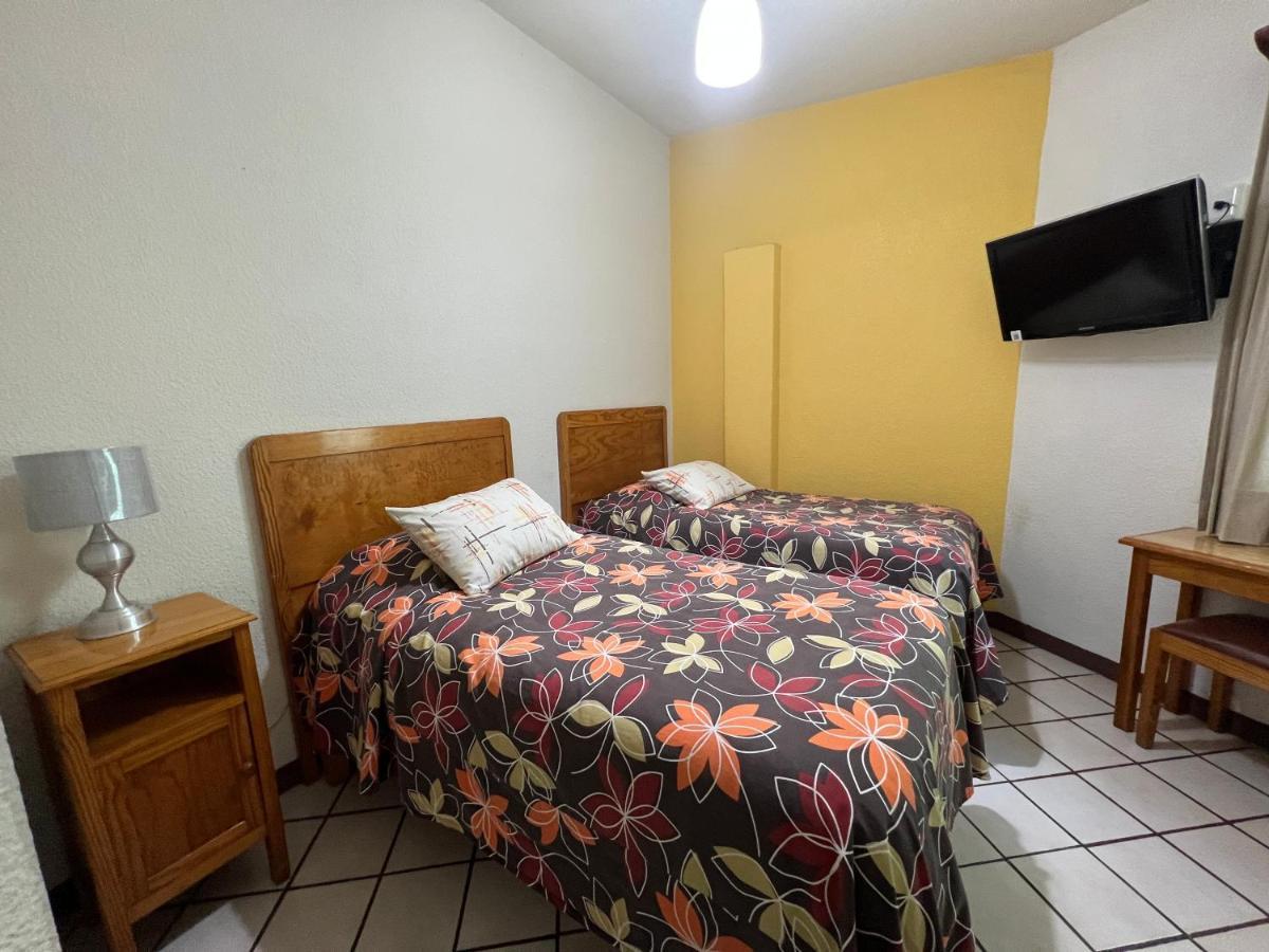 Privada 400 Aparthotel Pachuca Exterior photo